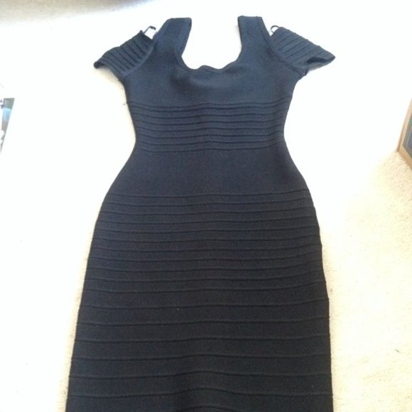 Herve Leger black dress - Picture 2 of 5
